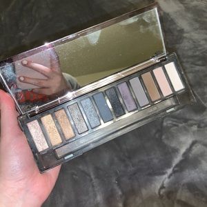 Naked smoky eye pallet